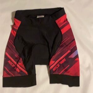 NWOT SIZE MEDIUM CYCLING SHORTS BY NICE WIN